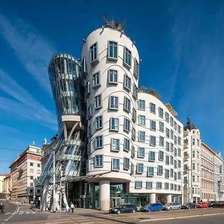 Andel With Terrace * Prag